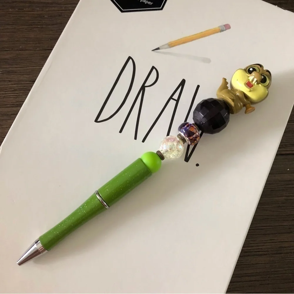 Disney doorables: The Princess and The Frog: Louis handmade beaded pen